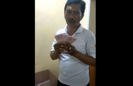 Viral Kades di Grobogan Pamer Uang Berkardus-Kardus, Begini Pengakuannya