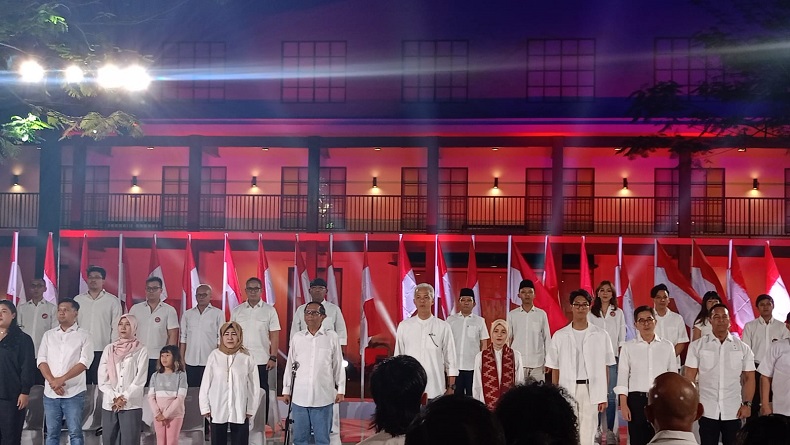 Ganjar-Mahfud MD Hadiri Deklarasi Dukungan, Disambut Teriakan Presiden-Wapres