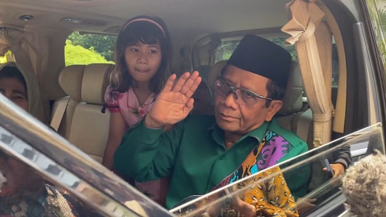  Mahfud MD Tiba di Kantor DPP PDIP Jelang Pengumuman Cawapres Ganjar