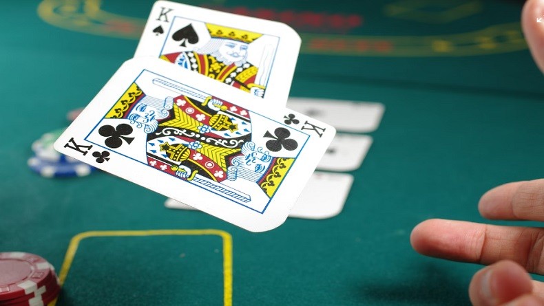 Agar Ditindak Hukum, Kominfo Serahkan Ribuan Data Situs Judi Online ke Polri 