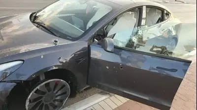 Mobil Listrik Tesla Diklaim Selamatkan Pria Israel dari Tentara Hamas, Begini Kisahnya
