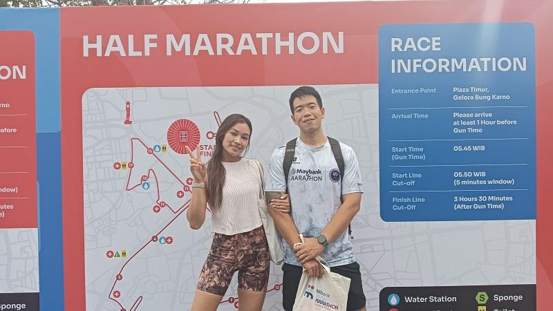 Kisah Pasutri Rela Jauh Datang dari Semarang demi Ikut Jakarta Marathon 2023