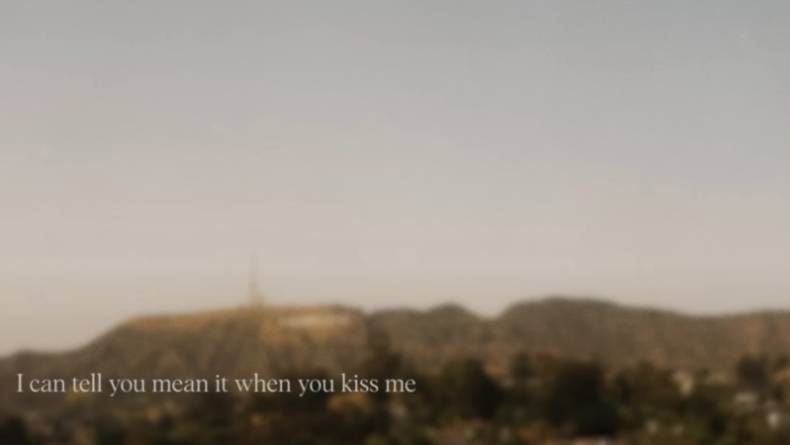 Makna Lagu Anaheim - NIKI, Lengkap dengan Lirik dan Artinya