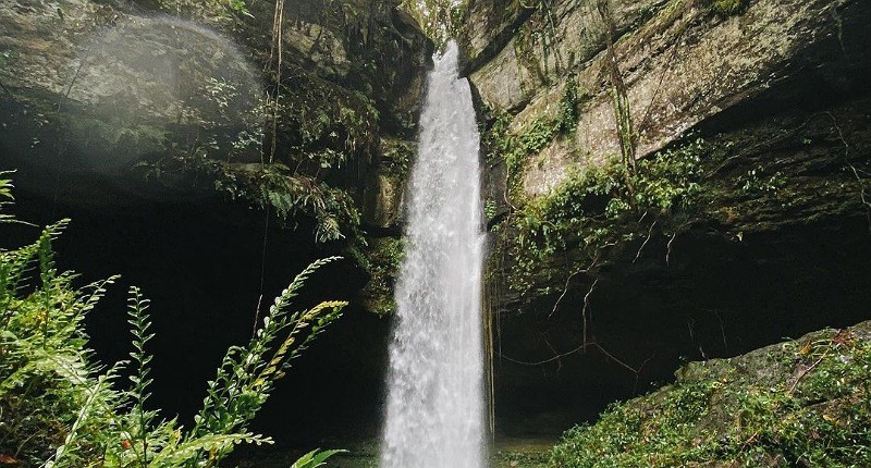 5 Air Terjun paling Cantik di Sumatera Barat, Harus Dikunjungi Sekali Seumur Hidup!