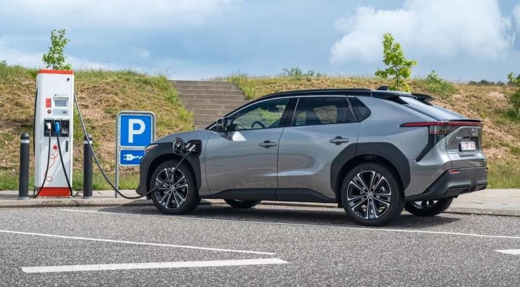 Harga Jual Mobil Listrik Bekas Lebih Rendah Dibanding Konvensional, Ini Hasil Studinya