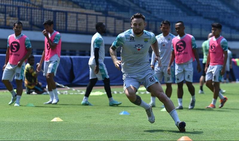 Hadapi PSS Sleman, Persib Bandung Bisa Apa Tanpa Nick Kuipers? 