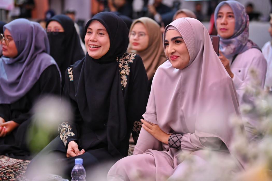 Bicara Parenting di Markas Atta Halilintar, Atikoh Ganjar: Pola Mendidik Anak Harus Sesuai Perkembangan Zaman