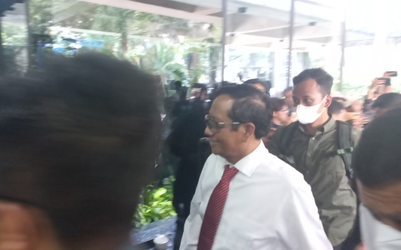 Tiba di Gedung TPN, Mahfud MD Pertama Kali Hadiri Rapat TPN GP