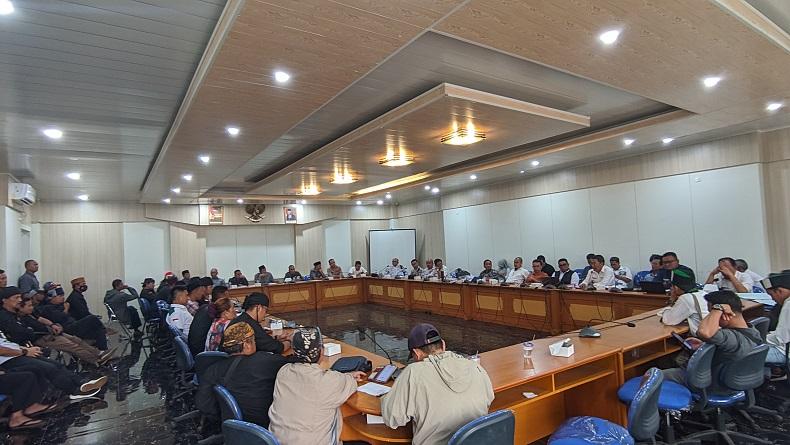 Paguyuban JTM Datangi DPRD Sukabumi, Protes IUP Dikuasai Perusahaan Tambang