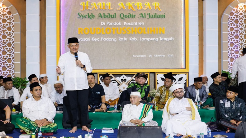 Yakin Ganjar Akan Majukan Ponpes, Kiai hingga Masyayikh Sumsel dan Sumbar Sampaikan Aspirasi UU Pesantren