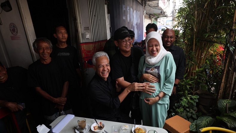 Girangnya Ibu Hamil asal Lampung Bertemu Ganjar Pranowo, Ngaku Ngidam 