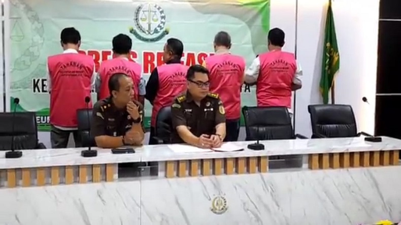 5 Tersangka Korupsi Proyek Jalan Sule Setianegara Ditahan Kejari Kota Tasikmalaya