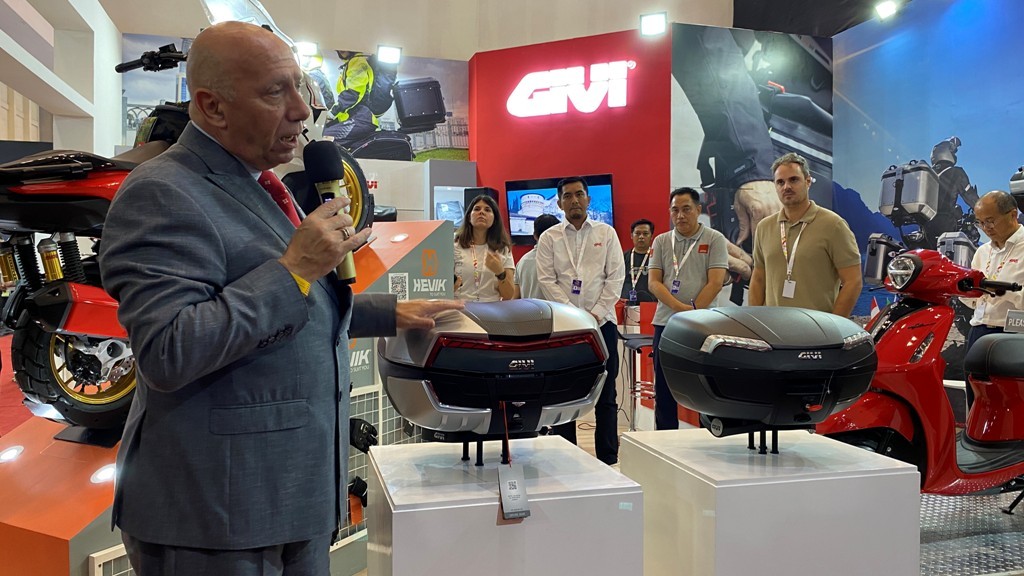 Berburu Kebutuhan Bikers di IMOS+ 2023, Perlengkapan Bermotor Ini Kasih Diskon sampai Grand Prize Motor