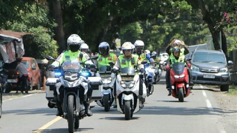 Kapolda Sulut Patroli Naik Motor ke Minsel, Tempuh Jarak Sejauh 64 Km