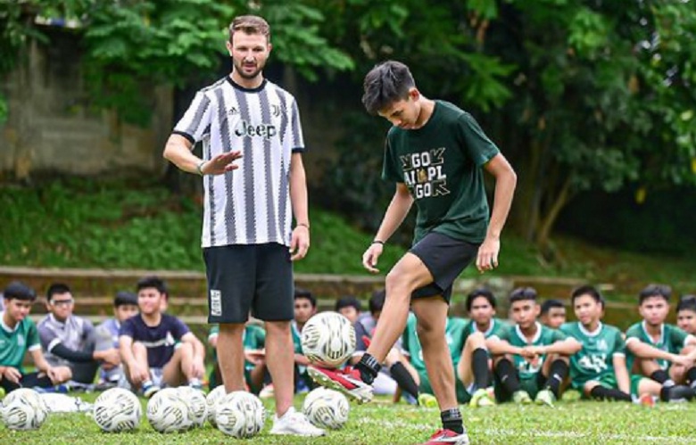 Mantan Bek Juventus Blak-blakan Ingin Latih Persija, Ini Pengakuannya