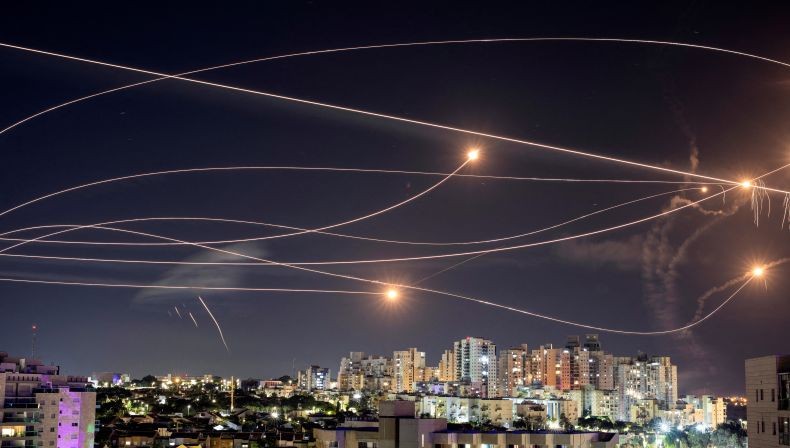 Rudal Konflik Israel-Palestina Nyasar ke Mesir, Hantam Rumah Sakit