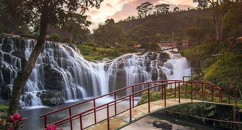 Kampung Unik di Bondowoso, Menakjubkan Ada Pemandangan Air Terjun seperti di Luar Negeri 