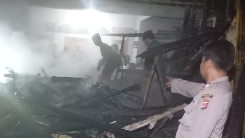 Perempuan Lansia Tewas dalam Peristiwa Kebakaran Rumah Panggung di Cisurupan Garut
