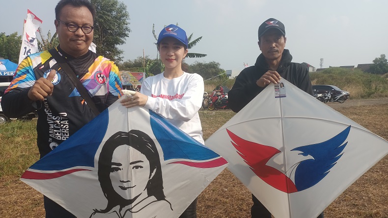 Peringatan Sumpah Pemuda, Langit Depok Dihiasi Layang-Layang Berlogo Partai Perindo