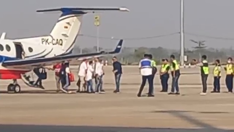 Pesawat Jet Mulai Landing di BIJB Kertajati Majalengka, Penumpang Merasa Terbantu