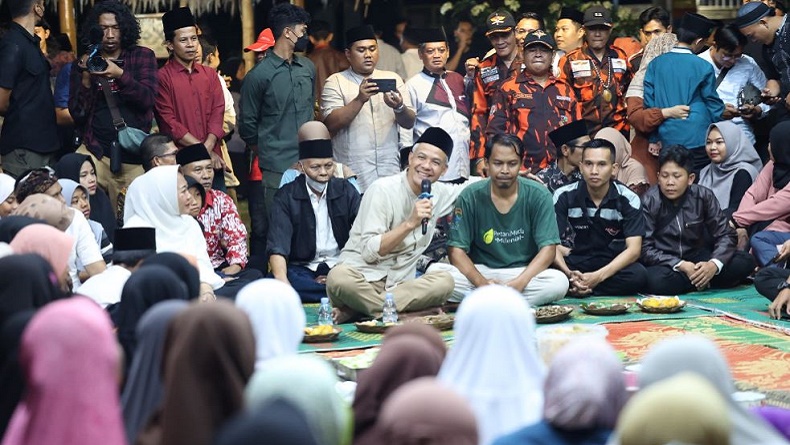 Ganjar Bertemu Petani Milenial di Purbalingga, Sukses Sulap Lahan Bengkok Jadi Agrowisata