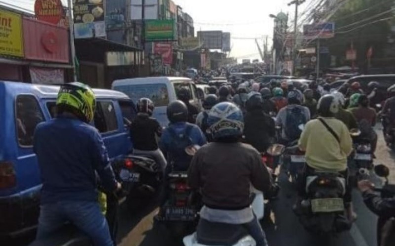 Revitalisasi Jembatan Mampang Depok, Warga Diminta Hindari Jalan Raya Sawangan