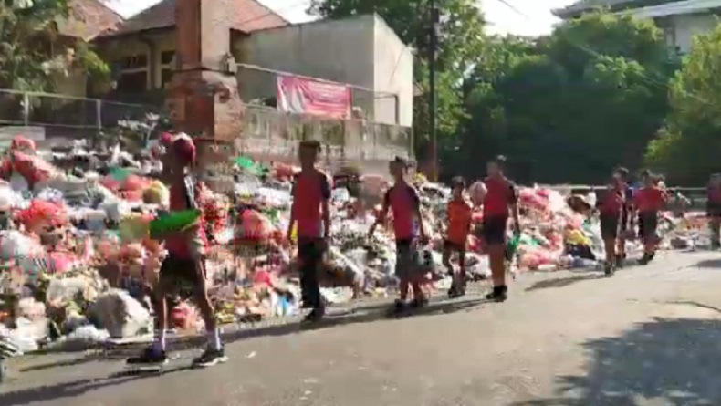 Potret Tumpukan Sampah di TPS Denpasar, Dampak TPA Suwung Masih Ditutup