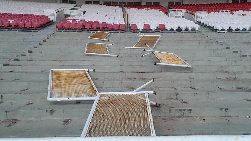 Bangku Tribune Selatan SUGBK Dibongkar, Ini Penyebabnya