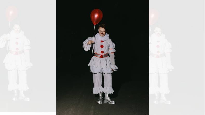 5 Potret Artis Rayakan Halloween, Nomor 4 Ajak Anak Pakai Kostum Seram