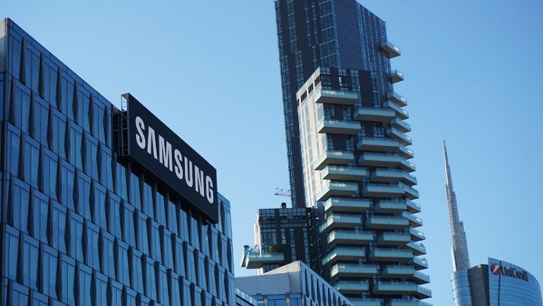 Lawan iPhone 16, Samsung Berencana Integrasikan AI Generatif ke HP Galaxy