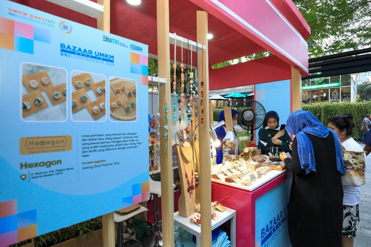 UMKM EXPO(RT) BRILIANPRENEUR Buka Jalan Produsen Aksesoris Jajal Pasar Internasional