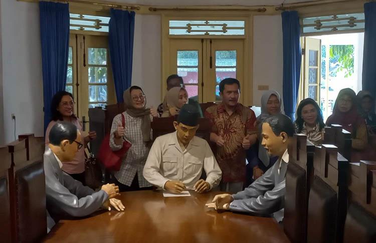 Kunjungi Museum Proklamasi, Ketua Komisi A DPRD DIY Ajak Generasi Muda Teladani Pahlawan