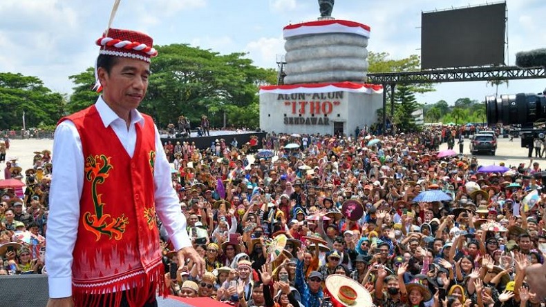 Jokowi Hadiri Festival Dangai Ehau di Kutai Barat, Ajak Warga Lestarikan Budaya Daerah