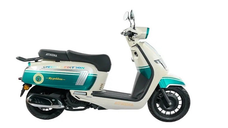 Bergaya Klasik, Athena Goddess 150 Jadi Skutik Penantang Vespa 