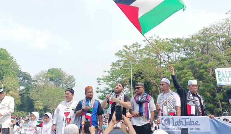 Warga AS Ikut Aksi Bela Palestina di Depan Kedubes Amerika: Bebaskan Palestina!