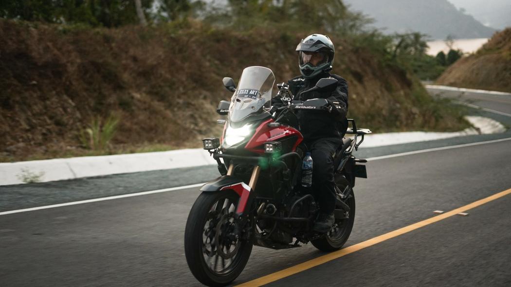 Tips bagi Pemula, Begini Cara Mengendarai Motor Kopling di Tanjakan