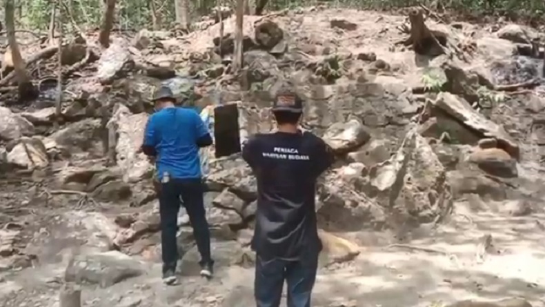 Kuburan Batu Sarkofagus Ai Renung Jadi Jejak Kehidupan Manusia Purba di Sumbawa