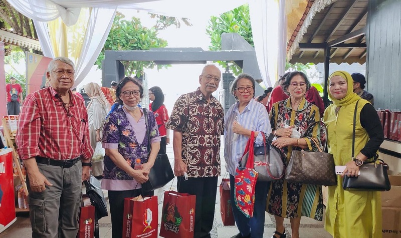 Pagelaran Seni dan Ekraf Bojonegoro Sukses Digelar di TMII, Warga Rantau Antusias 