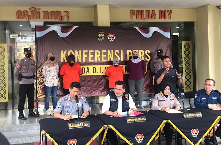 Polda DIY Gagalkan Pengiriman PMI Ilegal ke Qatar Lewat Bandara YIA, 2 Tersangka Ditangkap