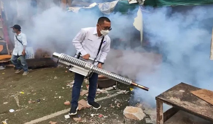 Partai Perindo Gelar Fogging ke Permukiman di Jaksel, Warga: Semoga Terus Berlanjut