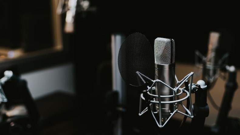 Berawal dari Iseng, Rizal Akbar Merintis Karier sebagai Penyiar Radio