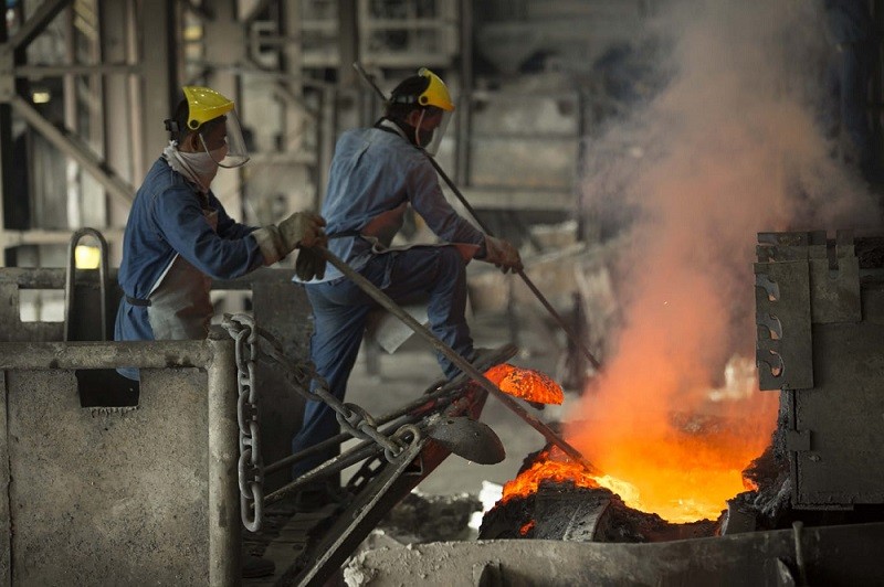 Gelombang PHK Hantam Smelter Timah di Bangka Belitung