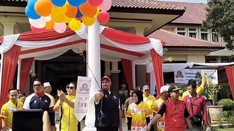 Buka Kejuaraan Tarkam di Cirebon, Menpora Dito Ariotedjo: Ajang Talent Scouting