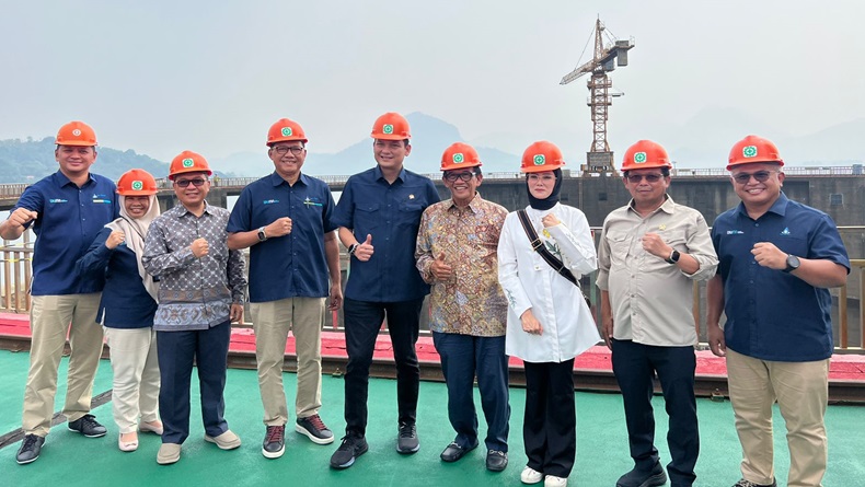 Pastikan Ketersediaan Air, Komisi VI DPR Tinjau Langsung Waduk Jatiluhur Purwakarta