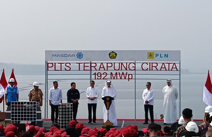 Resmikan PLTS Cirata, Jokowi: Terbesar di Asia Tenggara dan Nomor Tiga di Dunia