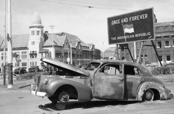 Cerita Mobil Klasik Bernasib Tragis di Hari Pahlawan 10 November