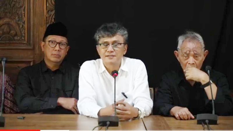 Bertemu Gus Mus, Eks Menag Lukman Hakim Singgung Krisis Nilai Penyelenggara Negara