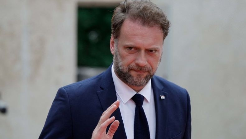 Tabrak Mobil Tewaskan Sopir, Menhan Kroasia Mario Banozic Dipecat