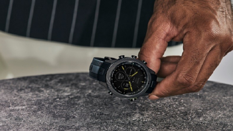 Selain Lensa Safir Berbentuk Kubah, Ini Fitur Garmin Marq Gen 2 Carbon Collection
