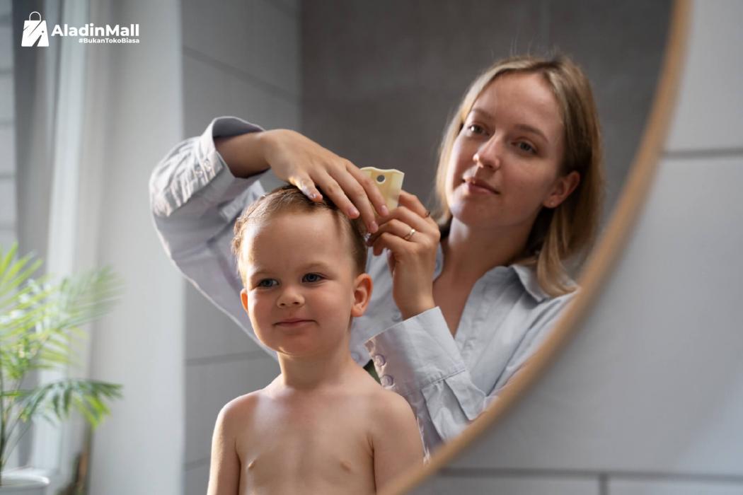 Yuk Moms, Cek Cara Merawat Rambut Bayi agar Lebat dan Sehat